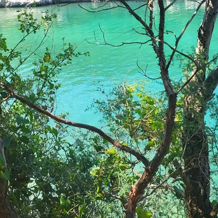 Vikendica U Istri U Peruskom 200 M Od Mora