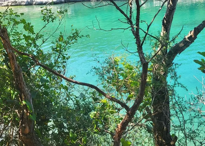 Vikendica U Istri U Peruskom 200 M Od Mora